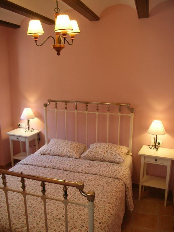 Apartamentos Cine Capicol Albarracín Rum bild