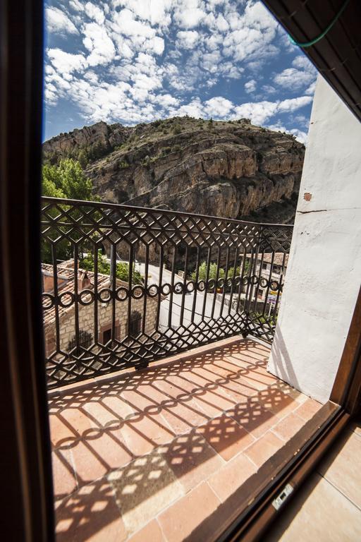 Apartamentos Cine Capicol Albarracín Exteriör bild