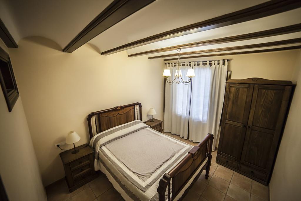 Apartamentos Cine Capicol Albarracín Exteriör bild