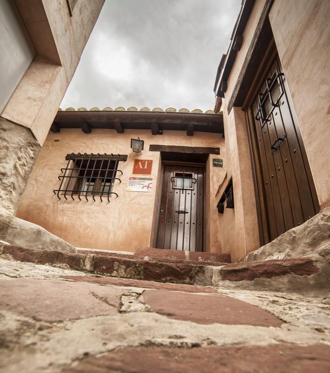 Apartamentos Cine Capicol Albarracín Exteriör bild