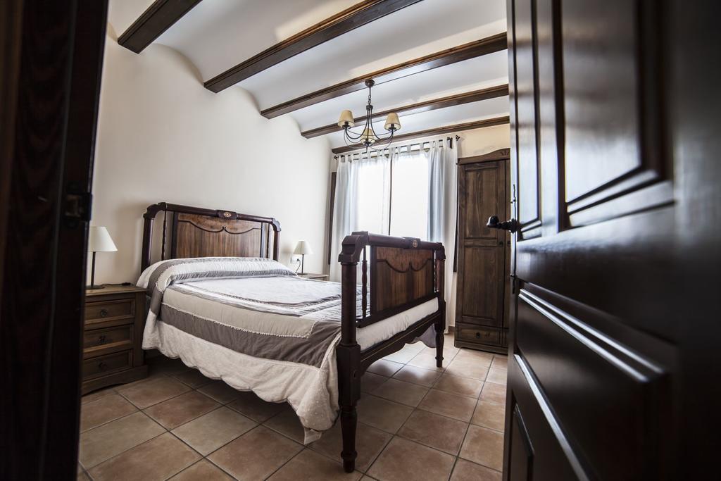 Apartamentos Cine Capicol Albarracín Exteriör bild